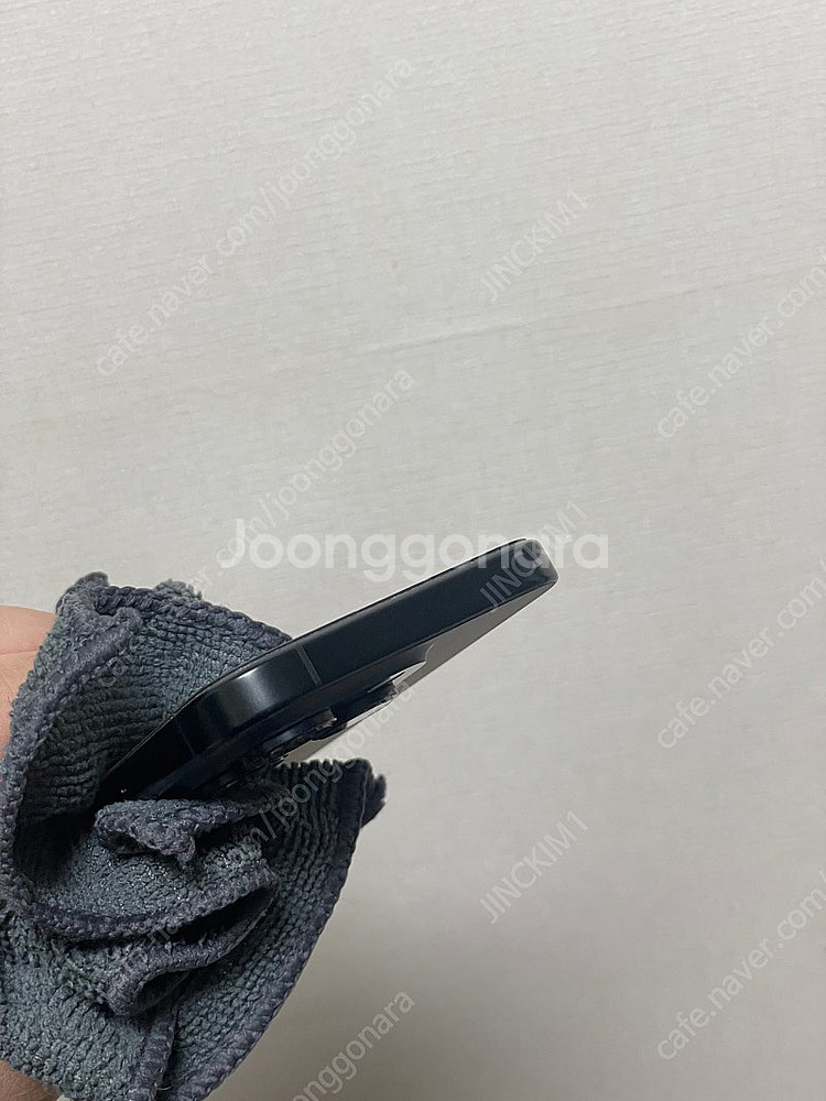 아이폰16프로 티타늄 블랙 512 판매합니다--4