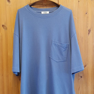 105/110.COS 라운드 박스티