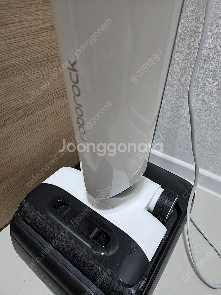 부산직거래. 로보락 플렉시 프로 습식 물걸레 청소기--2