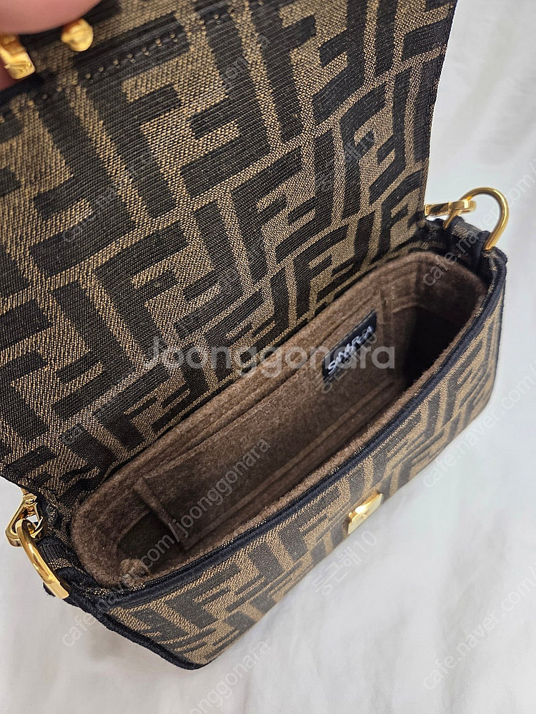 펜디 바게트백 미니 백화점 풀박스--3