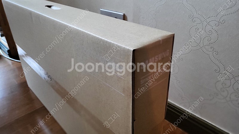 미개봉 새상품 삼성 스마트 32인치 모니터 M5--1