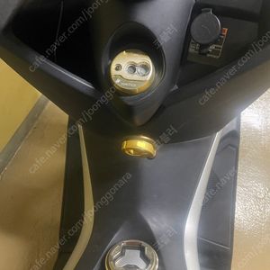Nmax 엔맥스 155 abs 17년식 8600킬로 무사고 팝니다.