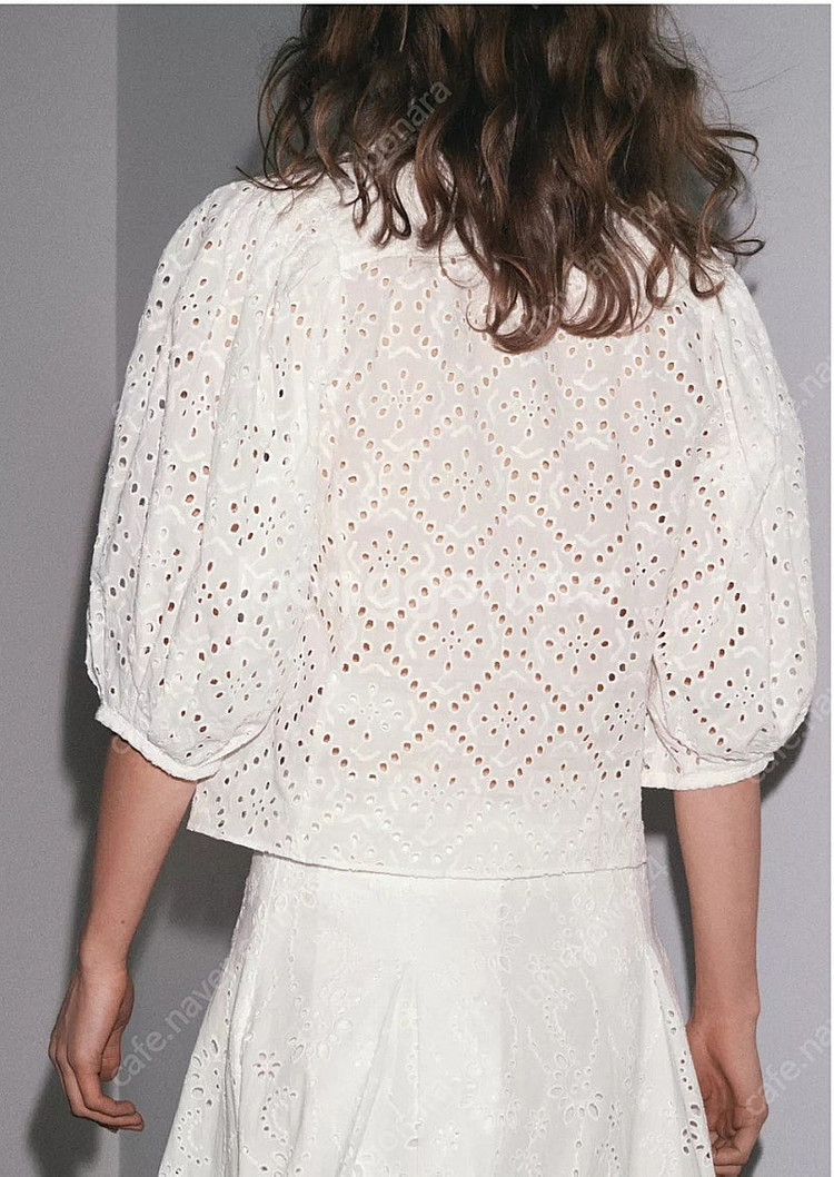 자라 펀칭 자수 셔츠 블라우스 새상품--1