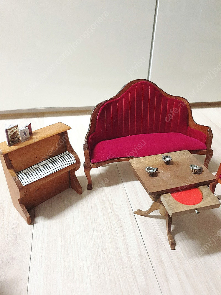 핸드메이드 70년대 빈티지 미니어처 장식가구 세트 이미지