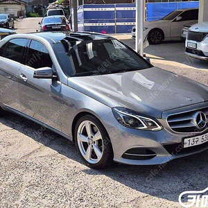 [벤츠]E-클래스 W212 E300 4MATIC 아방가르드 ★중고차★중고차매입★전액할부★저신용자★신불자★소액할부★현금★카드 전부 가능합니다!