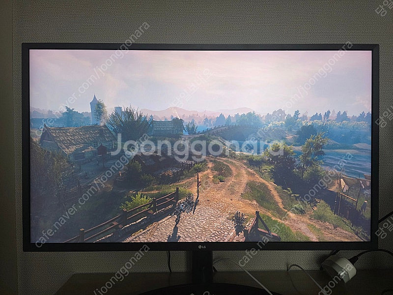 LG 32UK550 (4K 32인치 모니터)--0