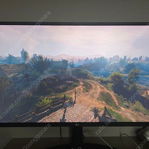 LG 32UK550 (4K 32인치 모니터)