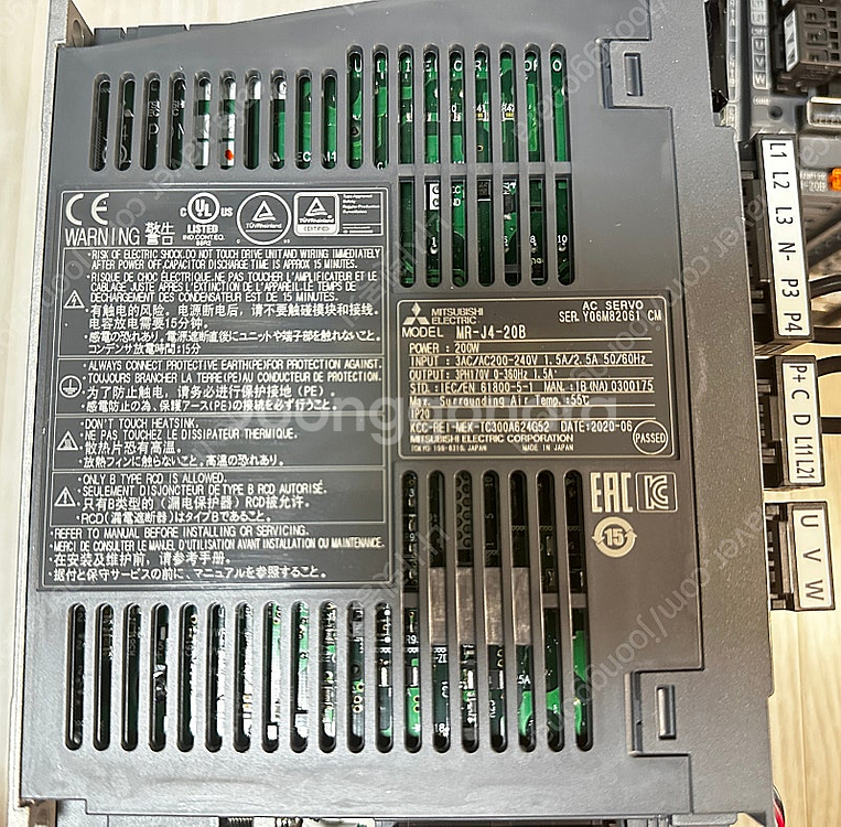 MR-J4-20B / MR-J4-40B / MR-J4W...--1