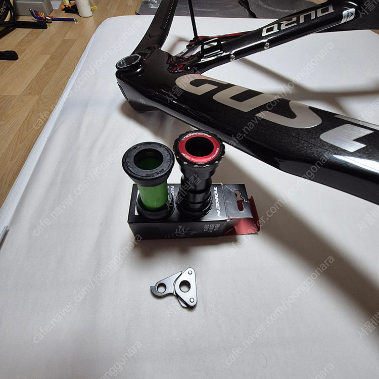 거스토 듀로 스포츠팀 리미티드 프레임 세트 (PPF보호필림 부착)--1