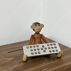 목각 원숭이 인형 리모컨 거치대