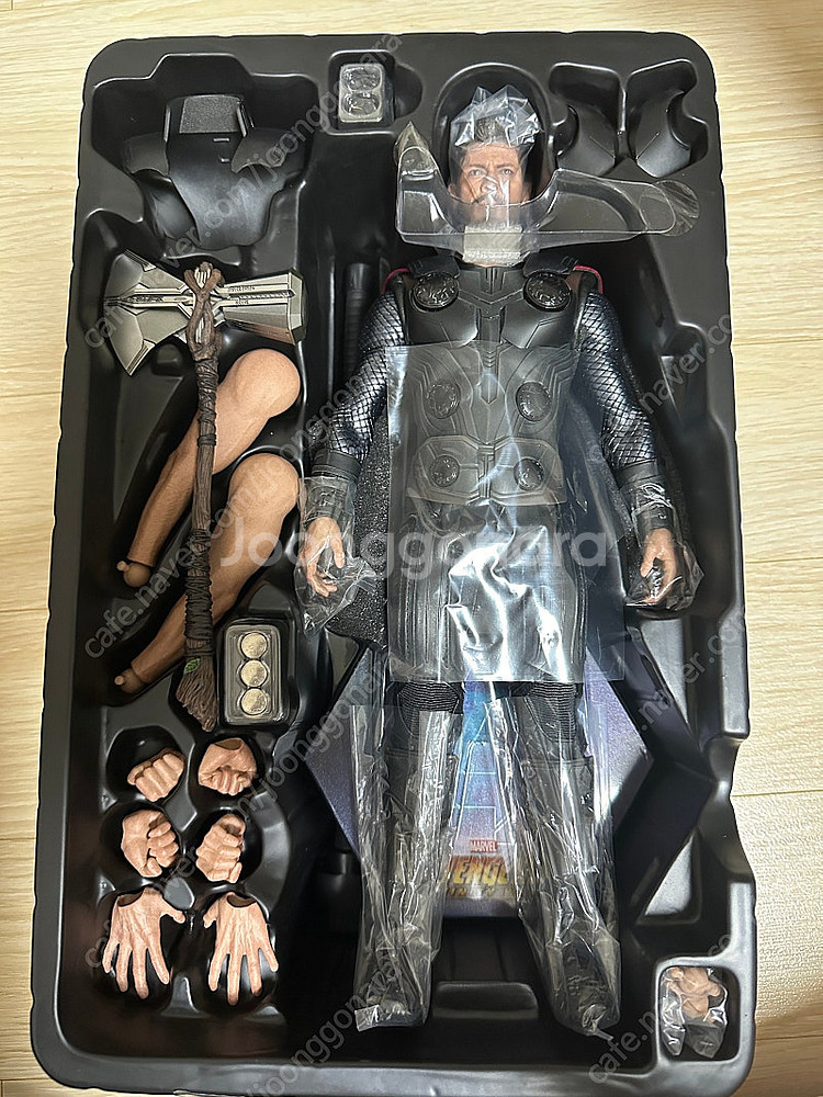 핫토이 인피티니워 토르+배드토마토 스톰브레이커(인워 토...--1