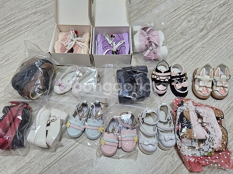 베이비돌 인형 의상,신발,구두 등등--0