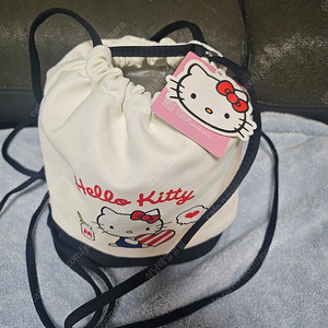 키티 가방팝니다