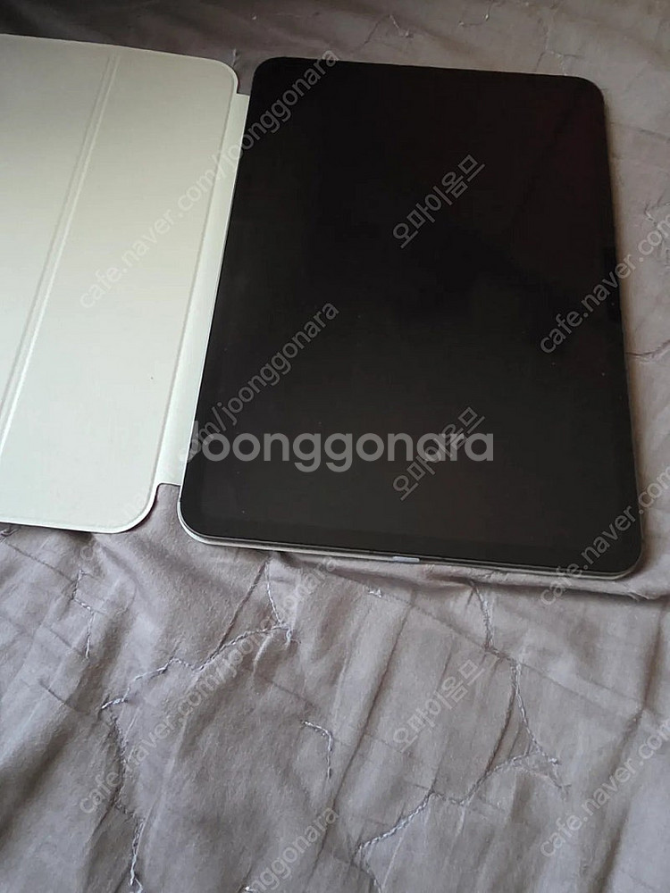 아이패드 프로 11 m4 256 스그 셀룰러 판매합니다--0