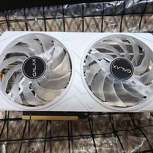갤럭시 RTX4060TI EX WHITE 를 판매합니다