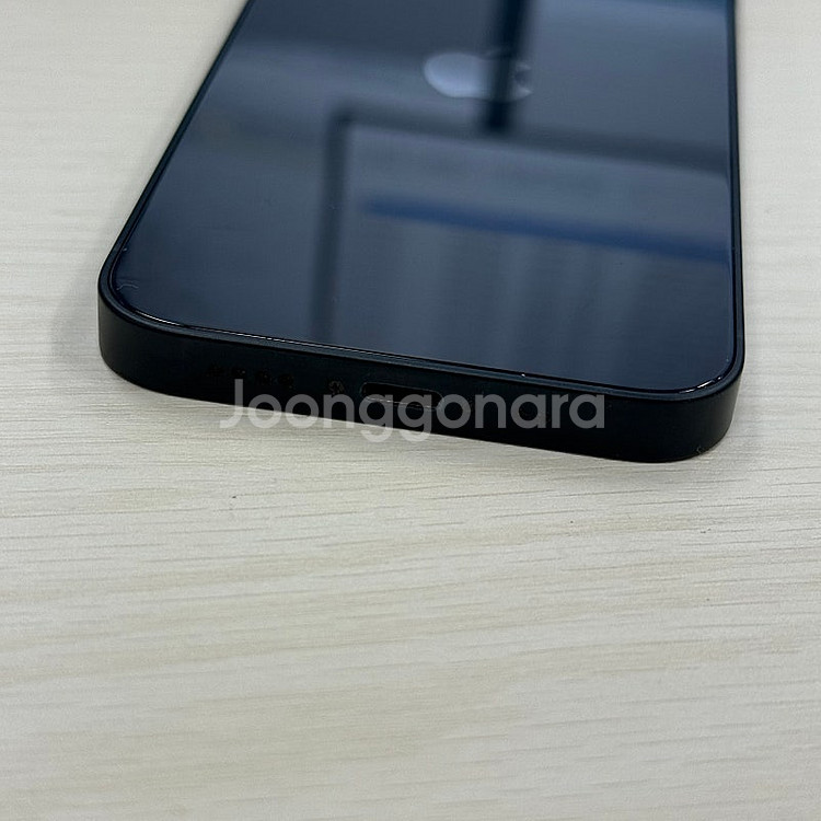 아이폰13미니 미드나잇블랙 128용량 배터리85% 깨끗한단말기 32만 판매해요--6