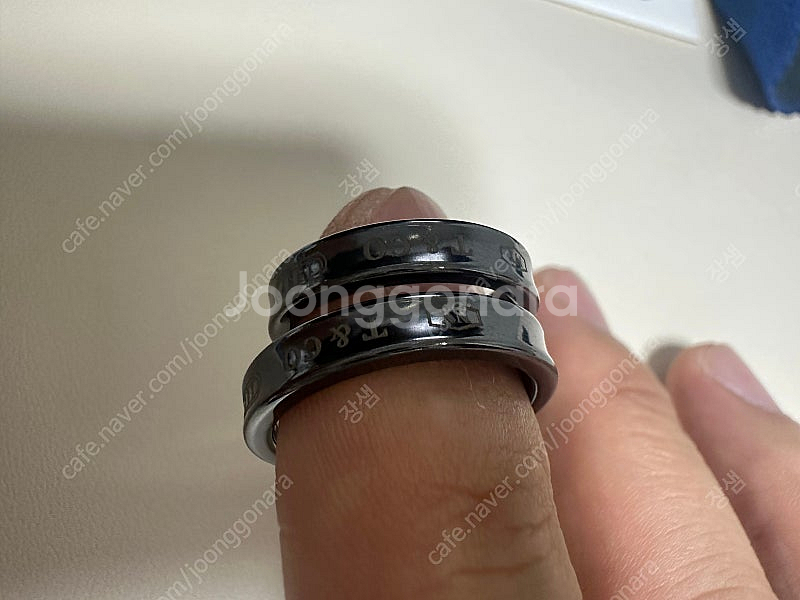 티파니앤코 1837티타늄 반지--3