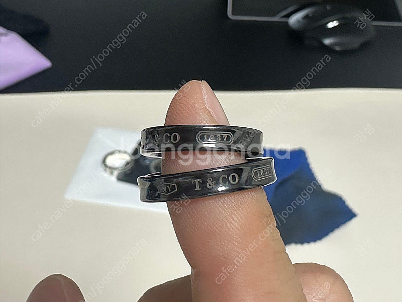 티파니앤코 1837티타늄 반지--0