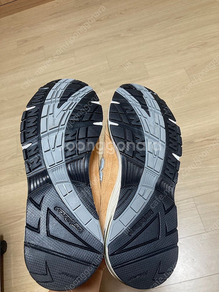 뉴발란스 991 UK 탄 그레이 265 사이즈. 990...--5