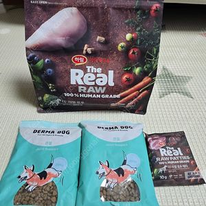 하림더리얼로우 어덜트 닭고기미개봉360g 더마독관절사료500g