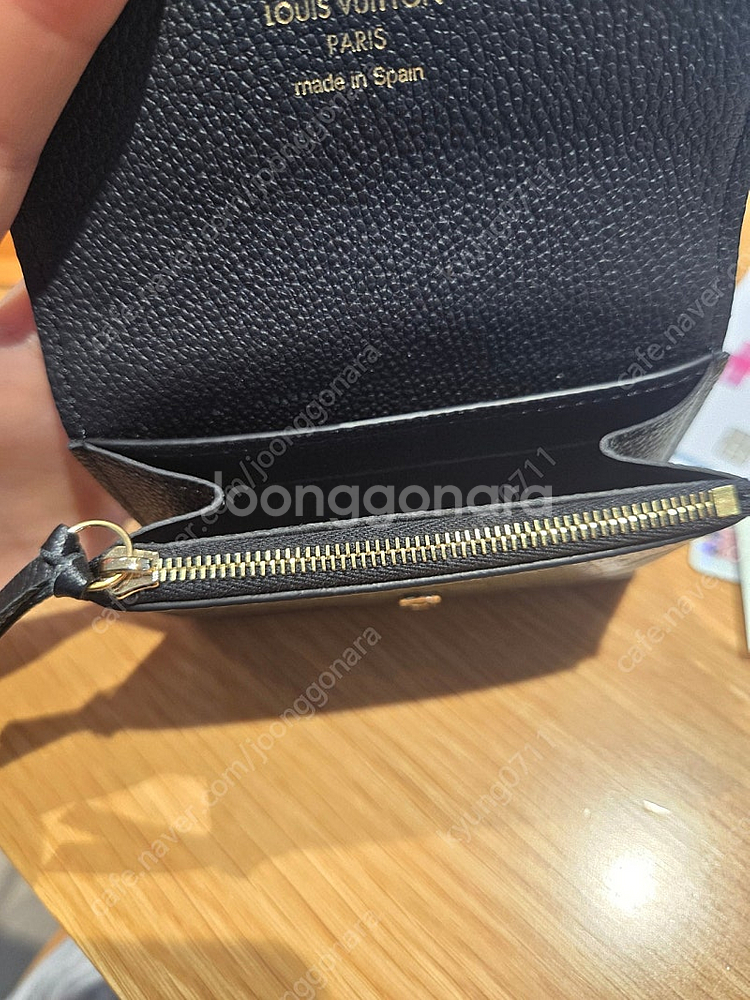 루이비통 로잘리 코인퍼스 블랙--2