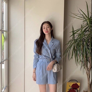 보테가베네타 만두백 플래스터(단종된 인기컬러)