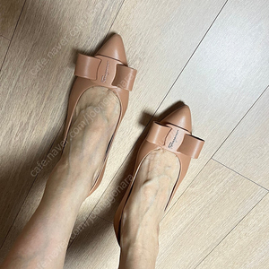 페라가모 비바 보우 발레리나 새상품