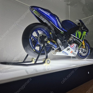 데아고스티니 yzr m1 싸게 처분합니다