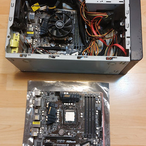 asrock z77 extreme 4 m (m-atx) 팝니다.