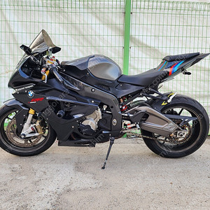 BMW s1000rr 2010년식 77000km 팝니다.
