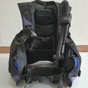 XS스쿠바 트리톤 BCD 판매합니다