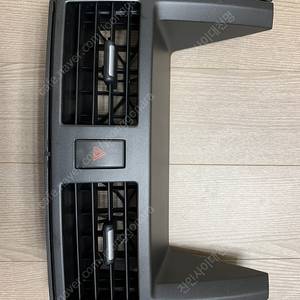 뉴SM5 네비게이션 매립커버 및 메탈 센터페시아 피니셔 좌 우 한 쌍 저렴하게 택배비 포함 1.5만원에 판매합니다.