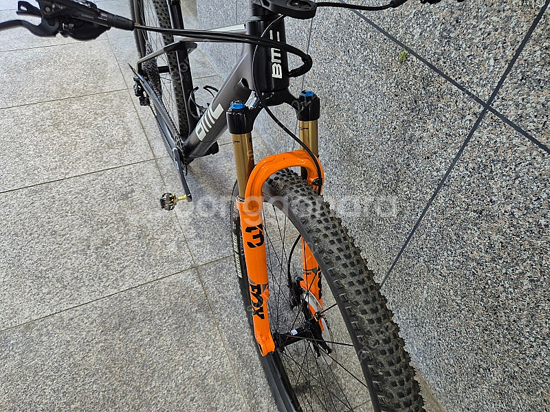 BMC투스트로크 카본MTB자전거 판매합니다--5