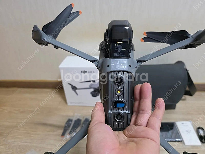 DJI 에어3 플라이 모어 콤보 (DJI RC2 조종기...--9