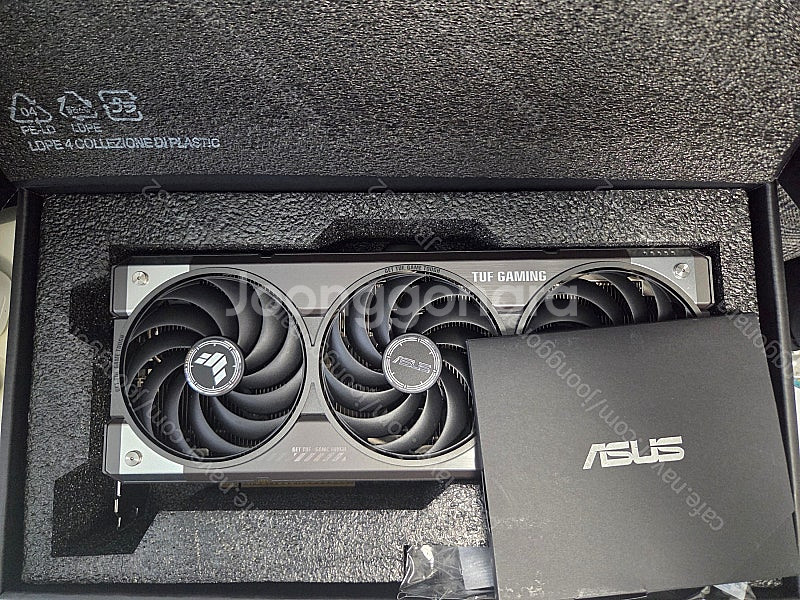 ASUT RTX 5070ti TUF 판매 합니다.--1