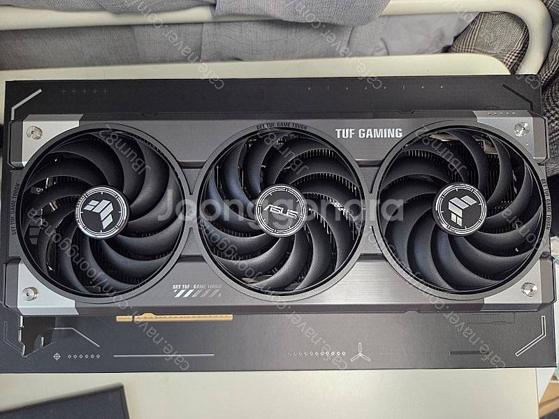 ASUT RTX 5070ti TUF 판매 합니다.--2