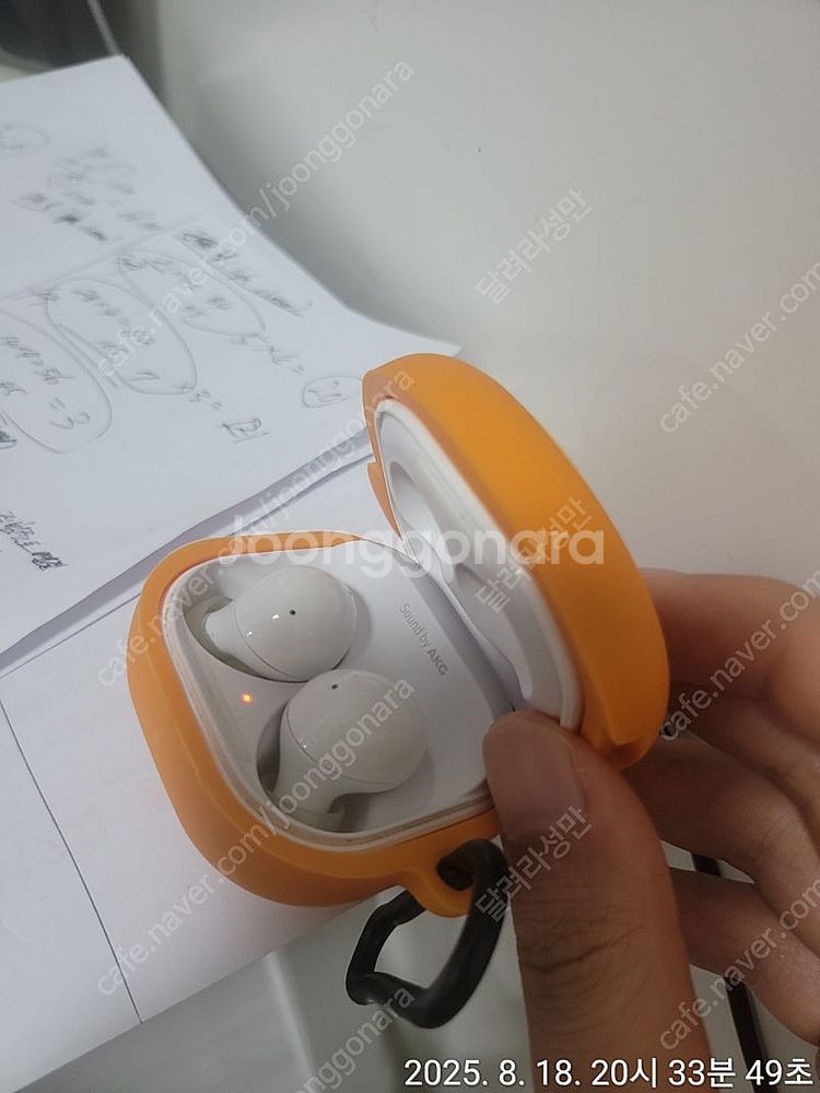 갤럭시버즈2 이어폰 판매합니다 모델명은 SM-R177 ...--0
