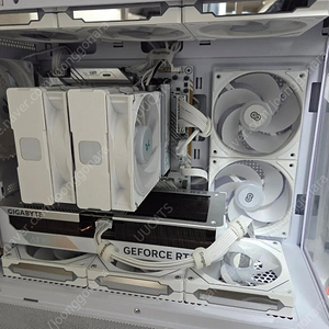 4070S aero 판매합니다.
