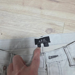 A.P.C (아페쎄) 라이트 워싱 데님 판매 (31)
