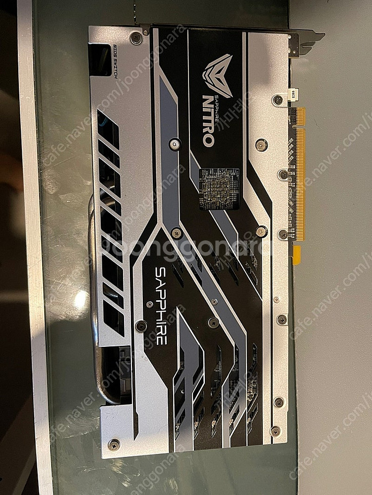 RX580 4G 니트로사파이어 팝니다.--1