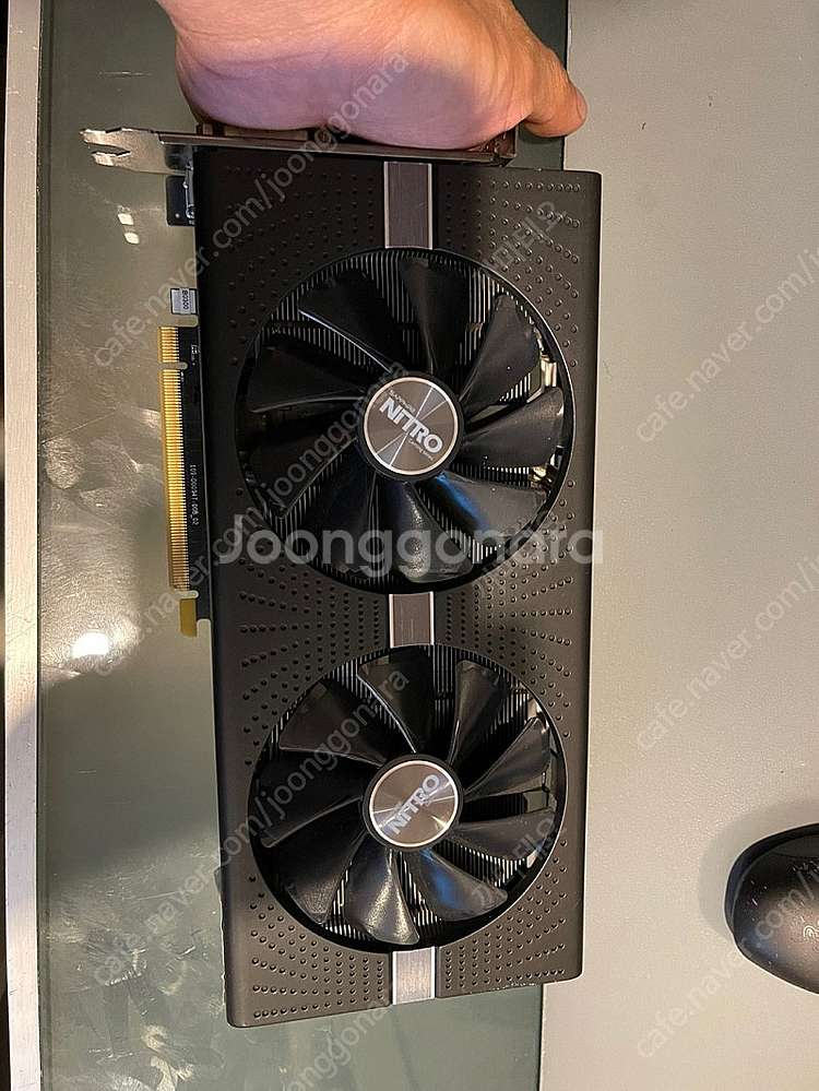 RX580 4G 니트로사파이어 팝니다.--2