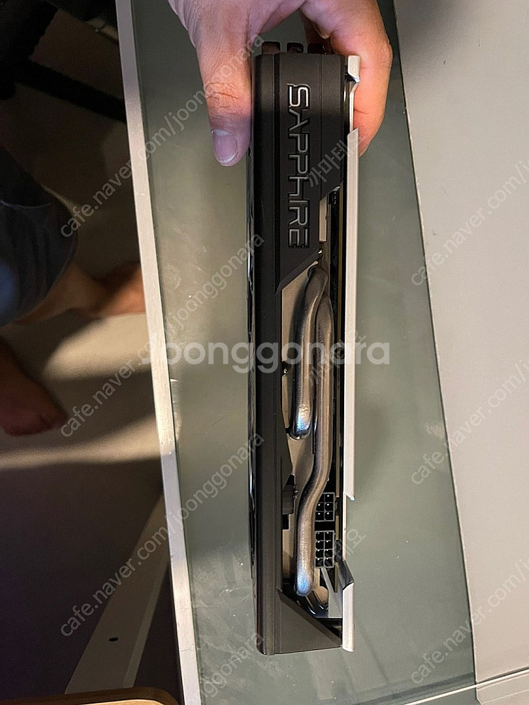 RX580 4G 니트로사파이어 팝니다.--3