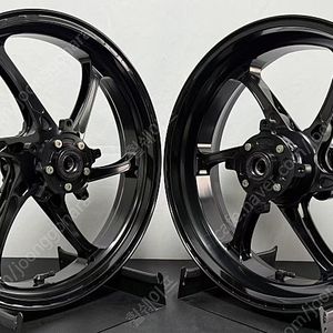 혼다 CBR 650R 오토바이 휠 튜닝파츠 단조휠 판매합니다.