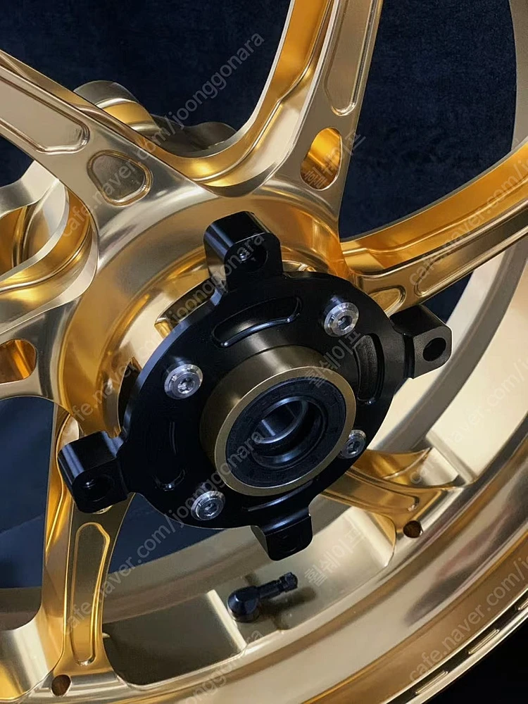 혼다 CBR 650R 오토바이 휠 튜닝파츠 단조휠 판매합니다. 이미지