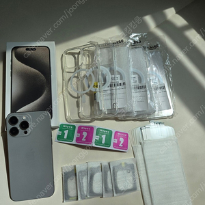 아이폰15프로맥스 256 자급제 에케플O 팝니다