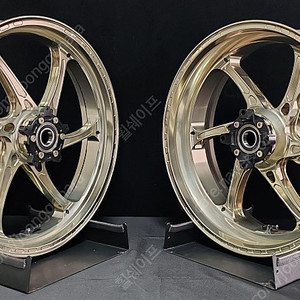 혼다 CBR1000RRR 오토바이 휠 튜닝파츠 단조휠 판매합니다.