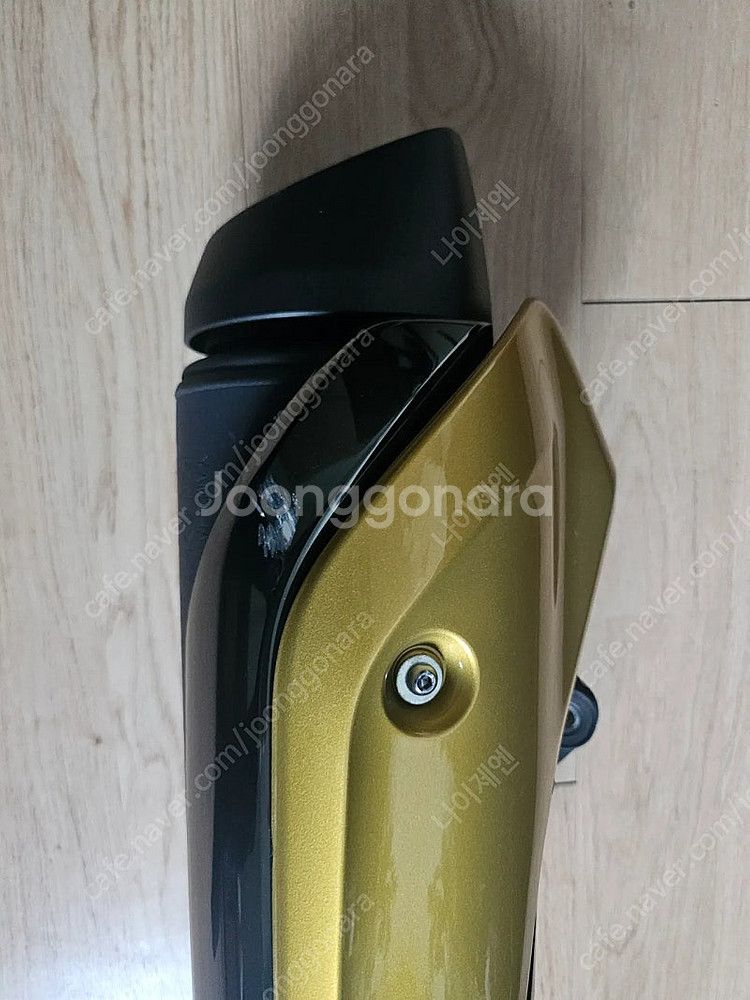 티맥스 560 2022년식 순정머플러 판매합니다--5