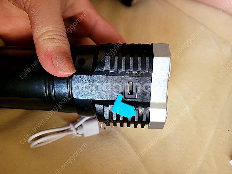 LED충전식 손전등--3