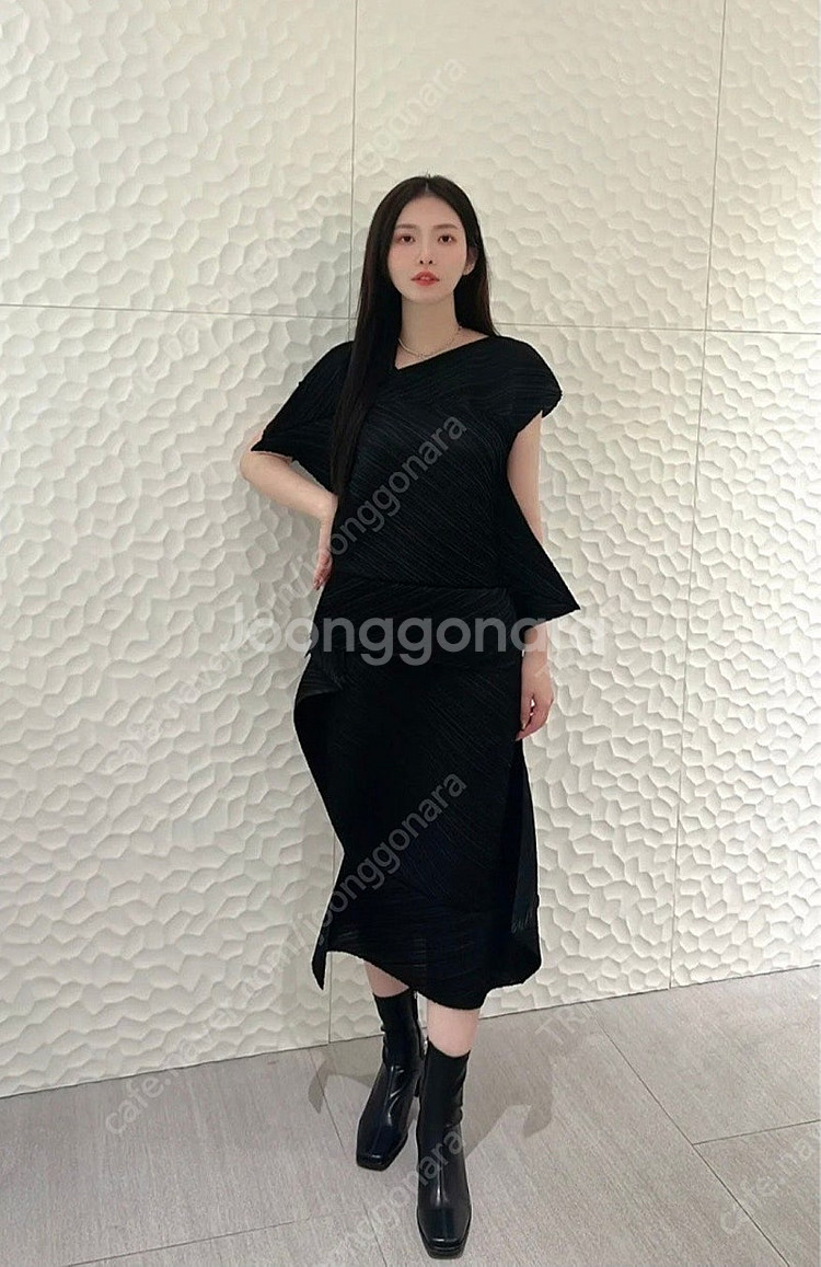 플리츠플리즈 팜 탑 블랙 F--1