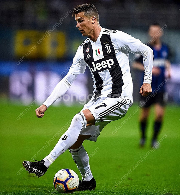 유벤투스 호날두 반팔 100--1